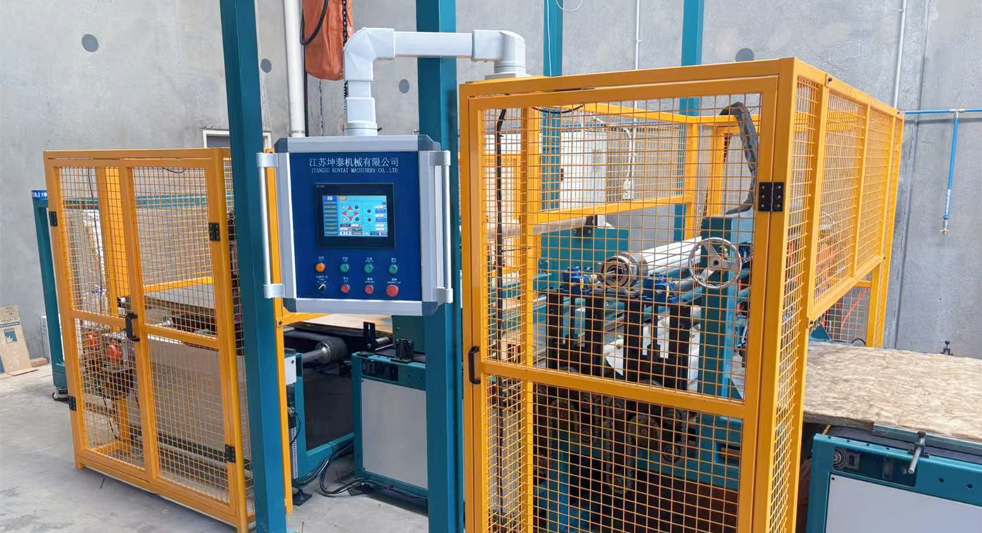 hot melt adhesive spray lamination machine.jpg